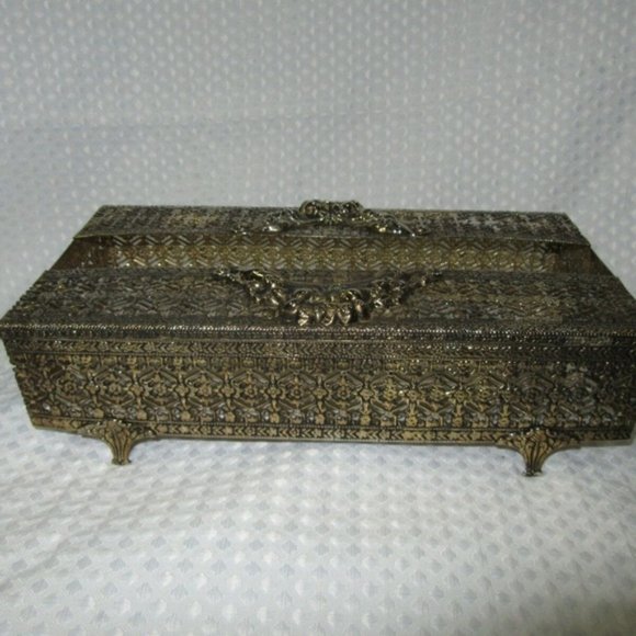 Vintage Kleenex Box Cover - Metal - Picture 3 of 5